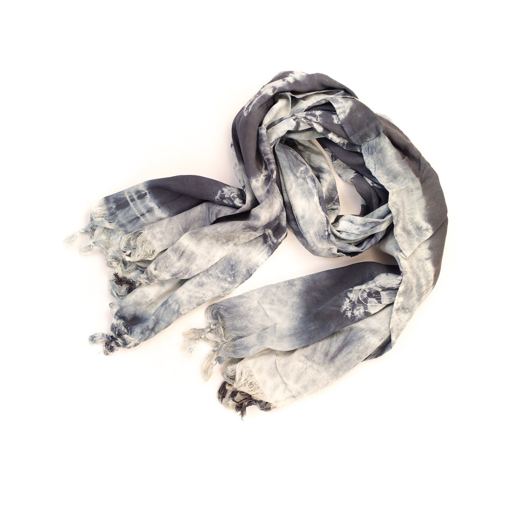 Grey Petalmark Scarf